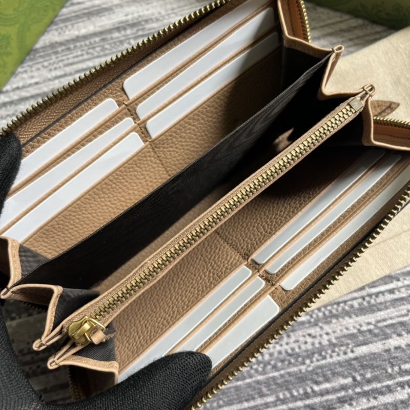 Gvc*1 purse